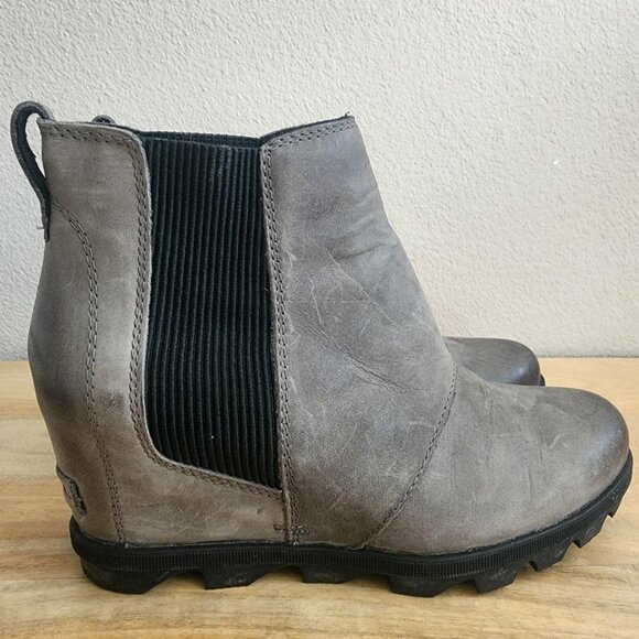Sorel Womens Joan of Arctic Wedge II Carnelian Chelsea Boots Sz 10 - Picture 1 of 11